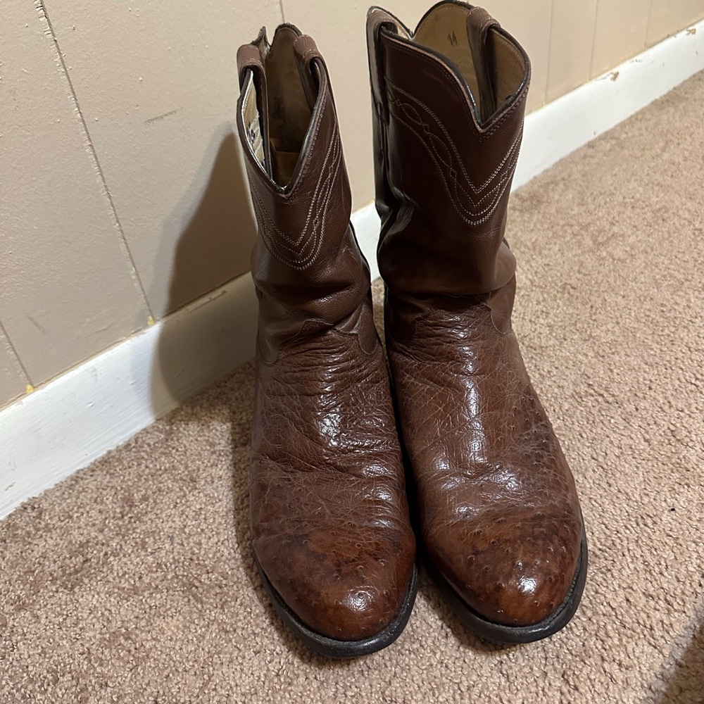 Classic Brown Ostrich skin Leather Cowboy Boots with Decorative Stitching